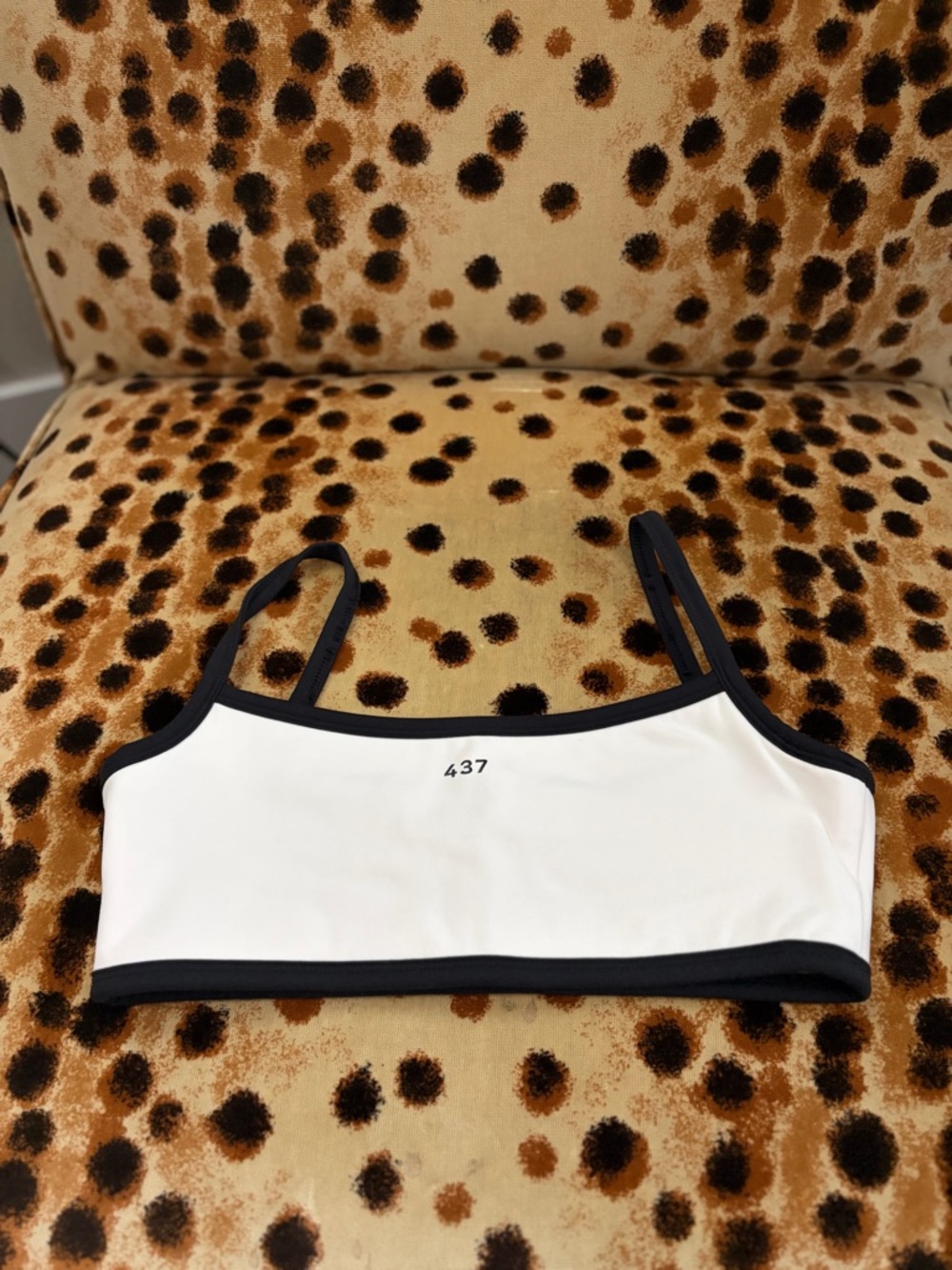 437 Contrast-Trim White Black Sports Bra